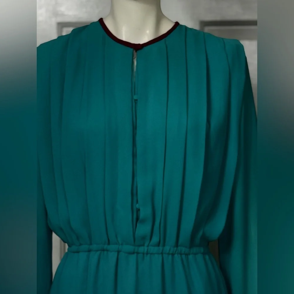 Victor Costa 70’s Turquoise Long Sleeve Pleated Dress Size 12. K-34